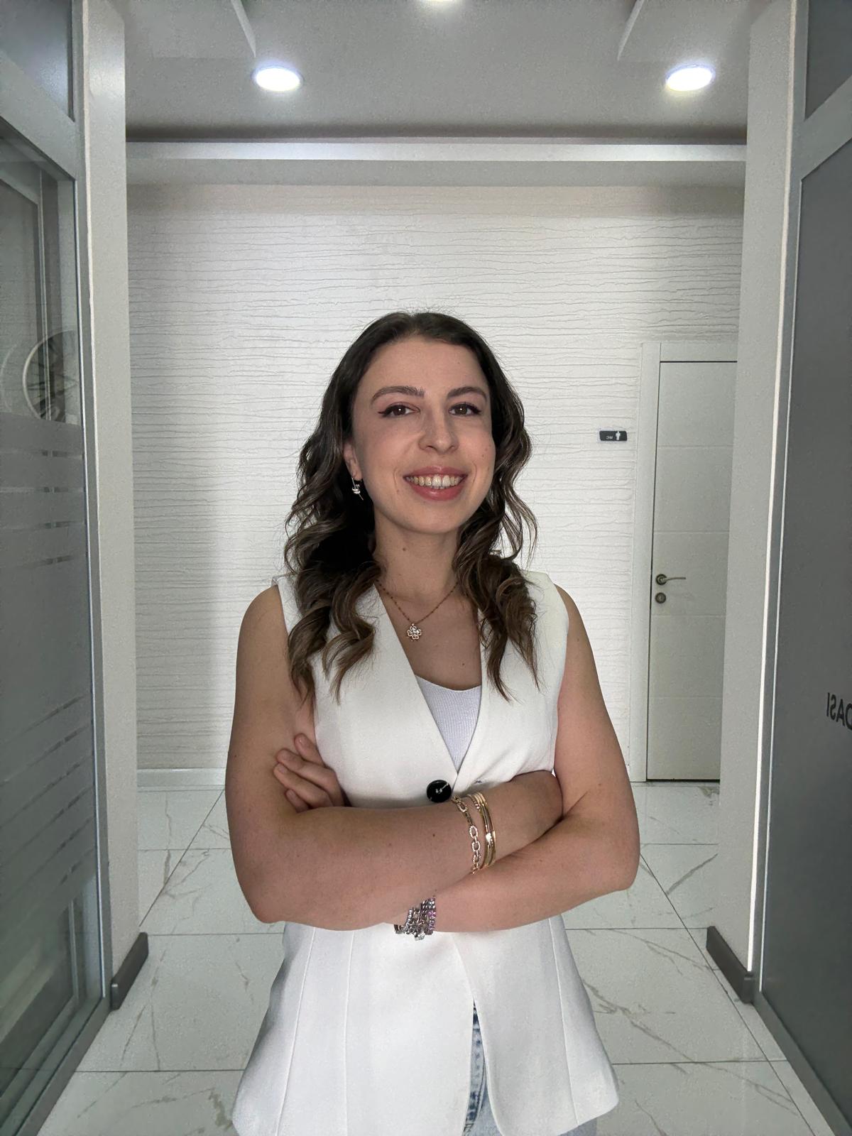 Dt. Senem Doğrul